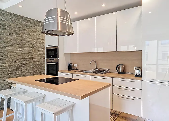 Nestor&jeeves - Gelato - Bright - Balcony *